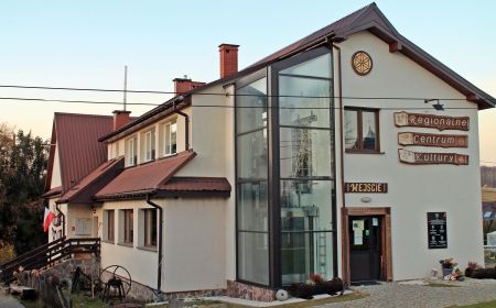 Muzeum Kultury Duchowej i Materialnej Bojków w Myczkowie.