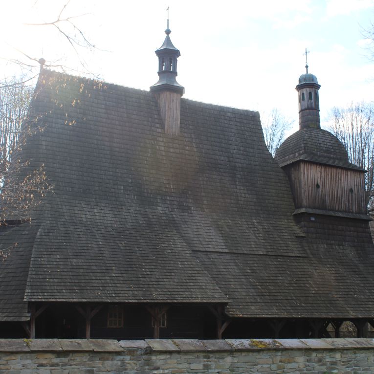 Church of Saints Jakub and Filip in Sękowa