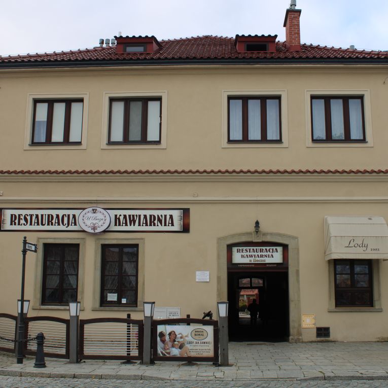 Reštaurácia a kaviareň U Becza