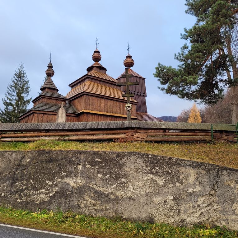 Cerkiew Świętego Mikołaja w Bodružalu.