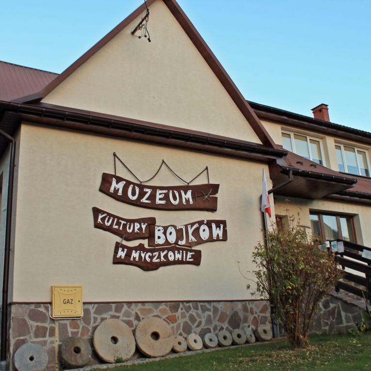 Bojkovské múzeum duchovnej a hmotnej kultúry v Myczkowe.