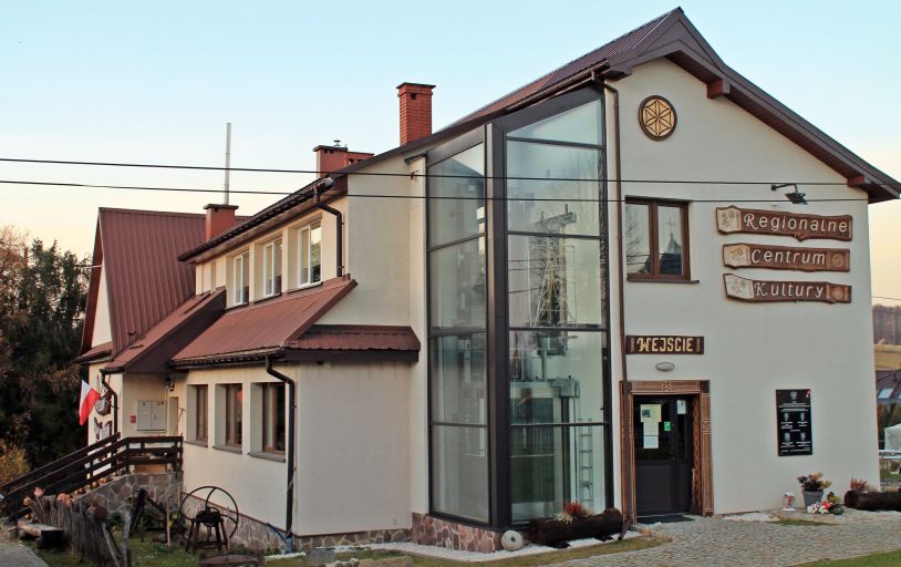 Bojkovské múzeum duchovnej a hmotnej kultúry v Myczkowe.