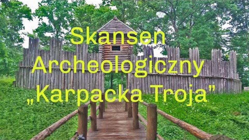 Skansen Archeologiczny „Karpacka Troja”. Wieża Widokowa. Trzcinica. Województwo podkarpackie.